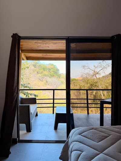 Habitación 6 — Queen